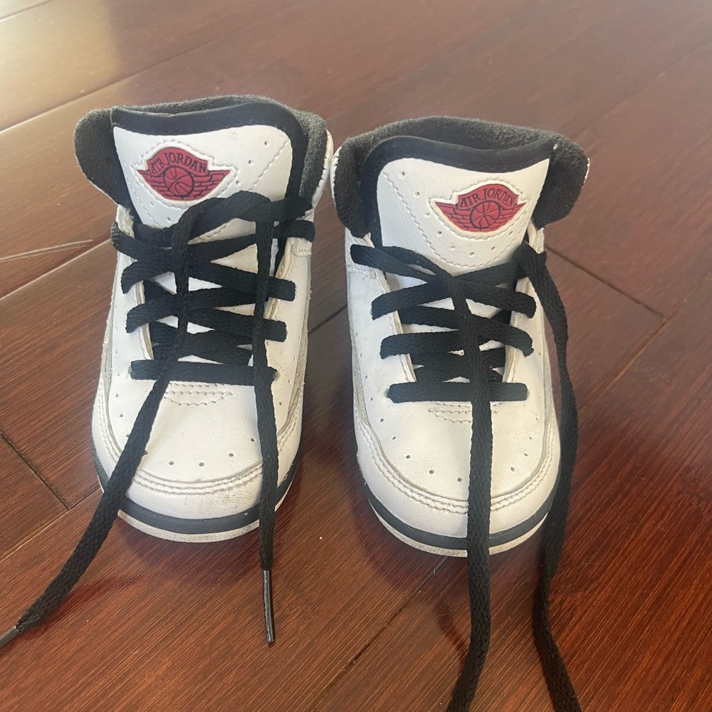 Jordan Kids Sneakers in White and Black with Red Highlights